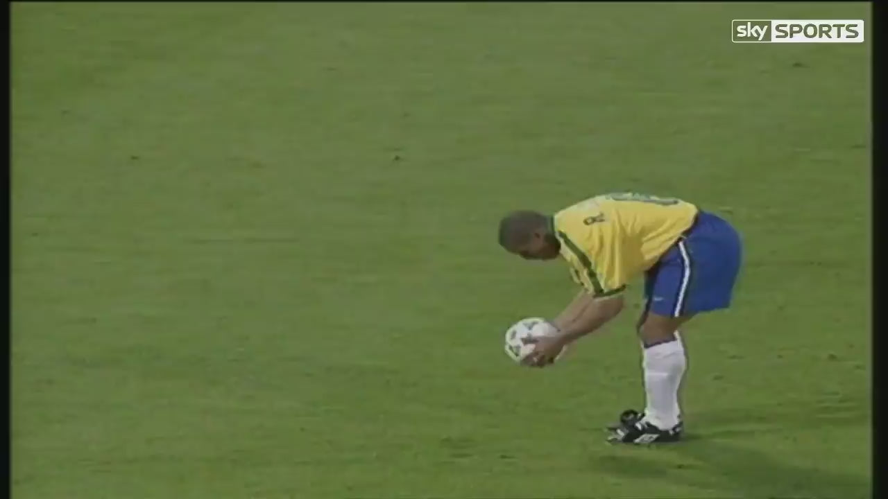 Brazil vs France  Roberto Carlos Free Kick Goal – The Classy Vendor